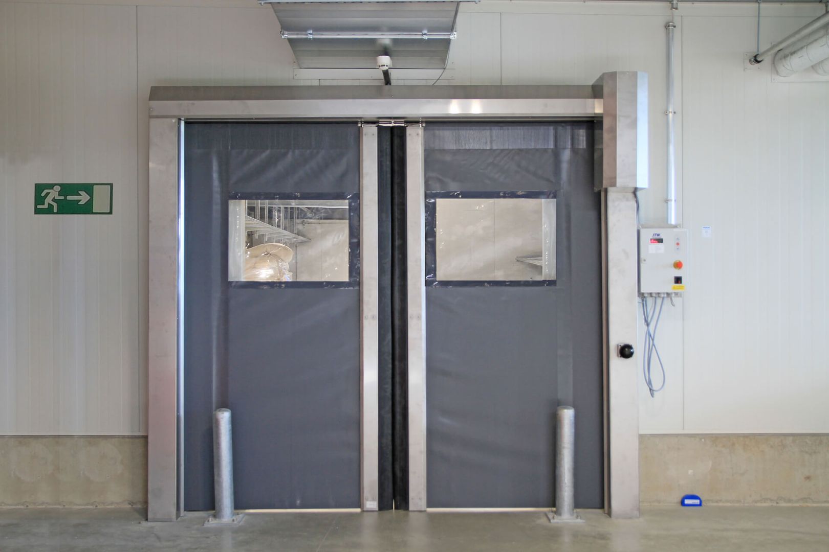 Schnelllauftor Transsprint für den zusätzlichen Hallenabschluss | Transsprint FLW