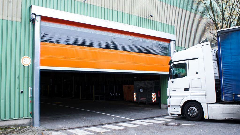 PVC-Schnelllauftor Transrapid | hoher Widerstand gegen Windlast