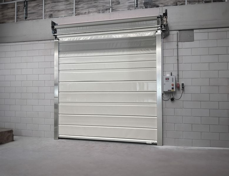 Schnelllaufendes Rolltor Minirapid für die Lebensmittelindustrie | Minirapid ISO