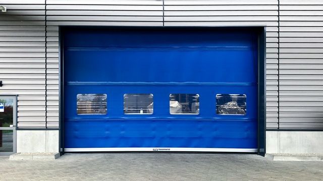 PVC high-speed door Transrapid | high resistance to wind load