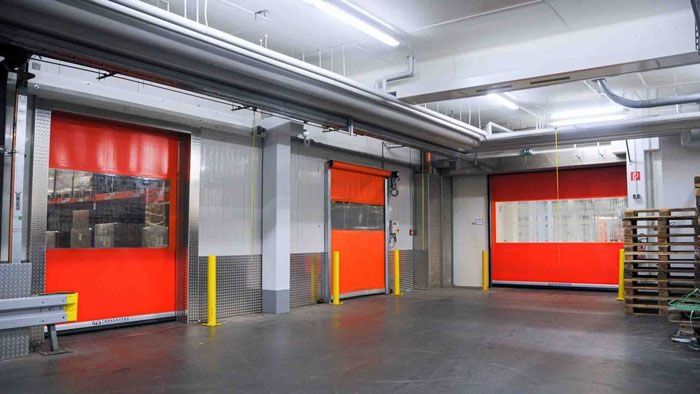 Schnelllauftor Transspeed für den zusätzlichen Hallenabschluss | Transspeed ATEX