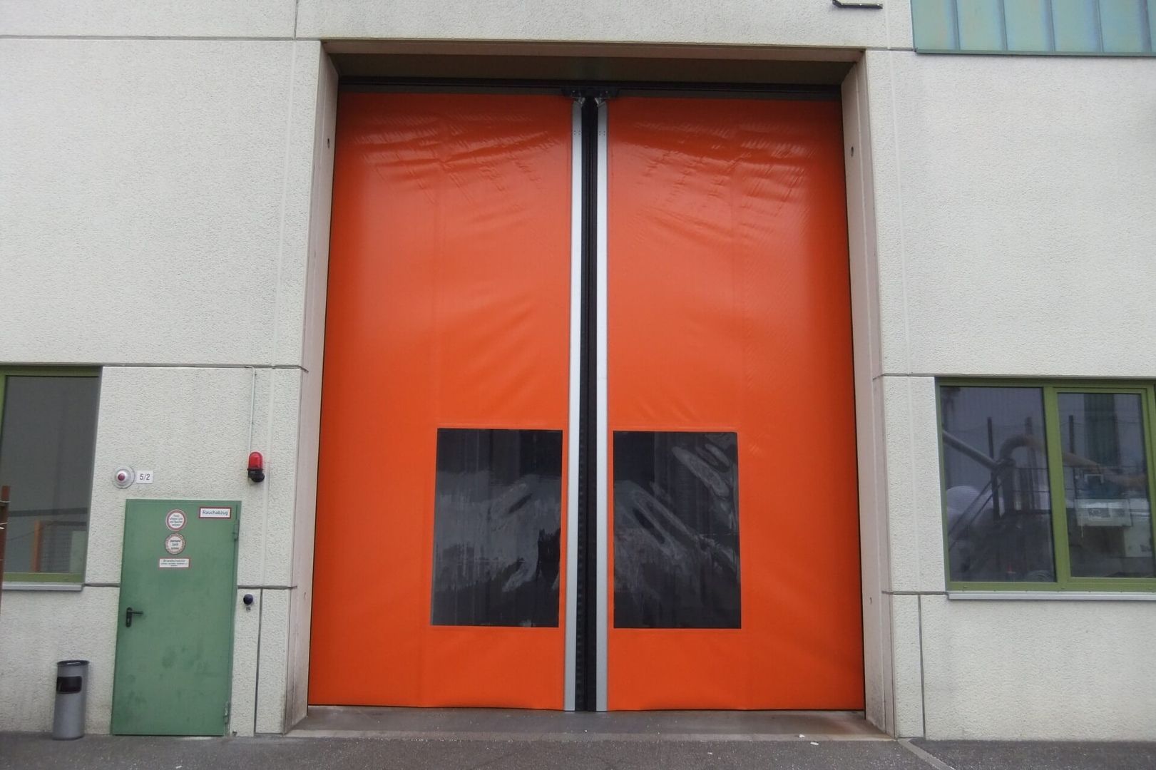 High-speed door Transsprint | the all-rounder for every opening | Transsprint C