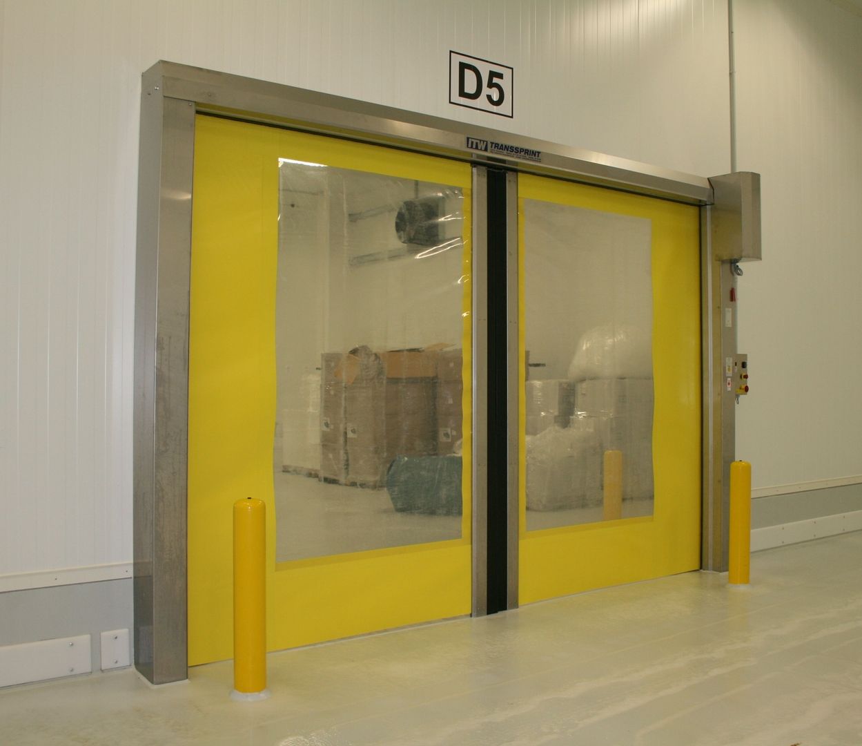 Schnelllauftor Transsprint für den zusätzlichen Hallenabschluss | Transsprint TK